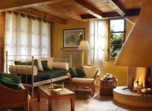 Xtrallusion offers characteristic Bed and Breakfast, B&B, Guest House, Hotel, Albergo and Country Lodge accommodation in Italy. Plus independent self-guided Walking, Adventure, Activity, Skiing and Paragliding Holiday itineraries on the Italian Rivieras, in the Italian Lakes, in the Italian Alps and in some of the most beautiful corners of Italy.